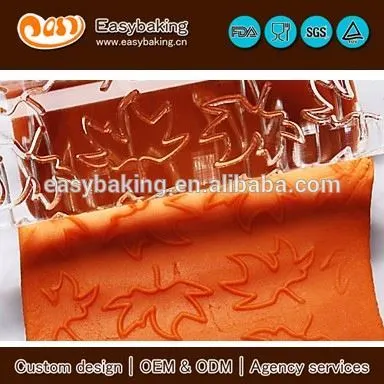 Customized maple leaf impression acrylic rolling pins for DIY fondant decorative