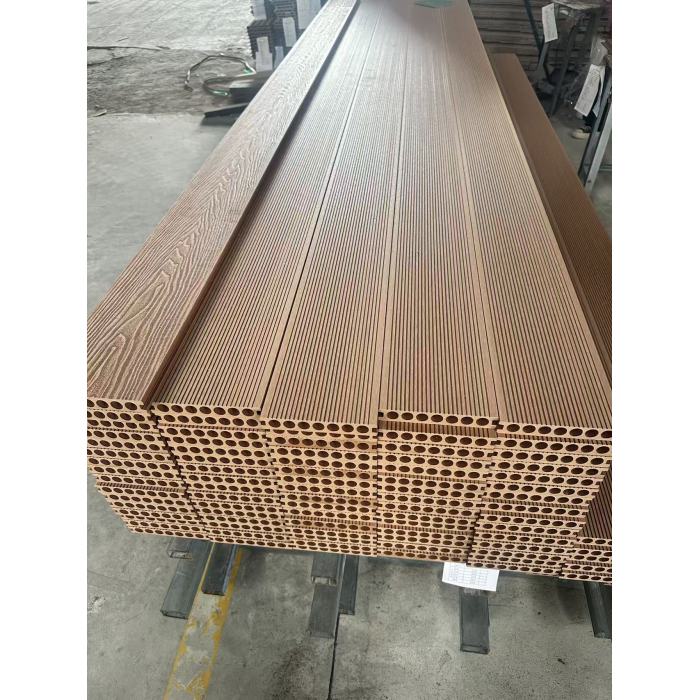 Decking Luaran WPC Kalis Noda untuk Penggunaan Halaman Komuniti Antarabangsa