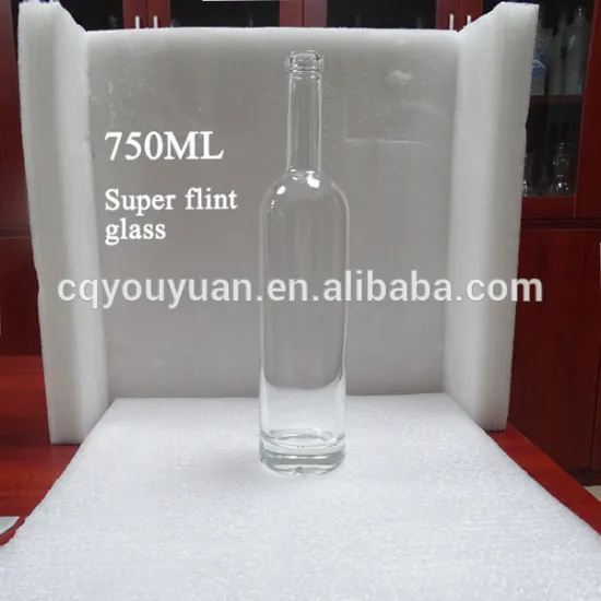 high grade clear 750ml rum bottle with cork