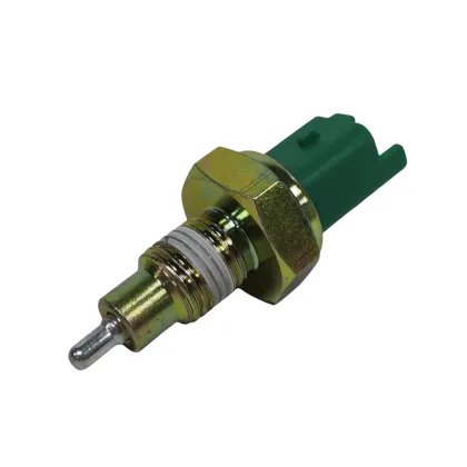 Electrical Reversing Light Switch 320054913R 8200209496 for Renault Kangoo and Nissan