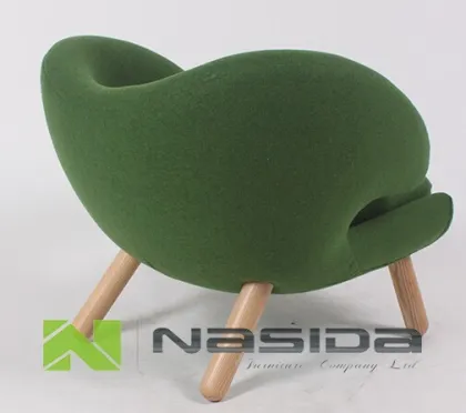 Replica Finn Juhl Pelikan Chair