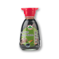 Salsa de soja para sushi envasada en botellas de vidrio de 150 ml