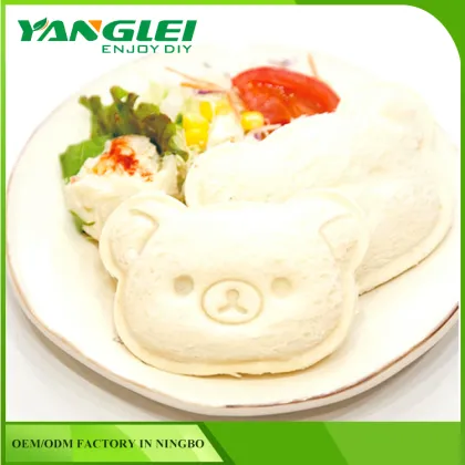 led sandwich board Plastic bear sandwich cutter