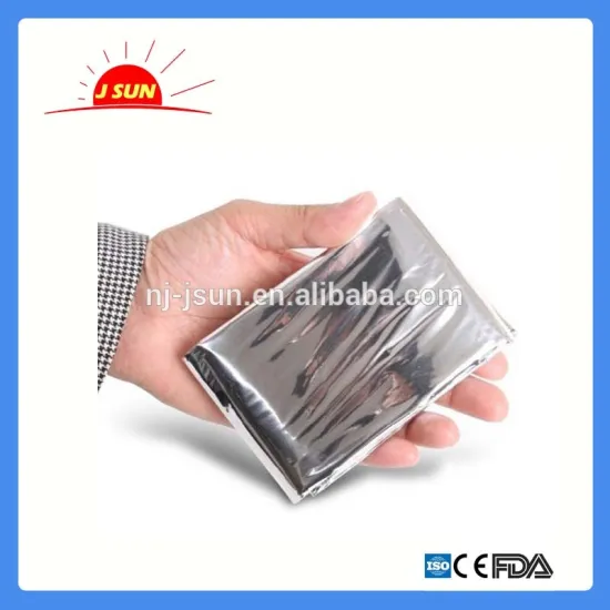 Emergency first aid rescue blanket foil rescue blanket
