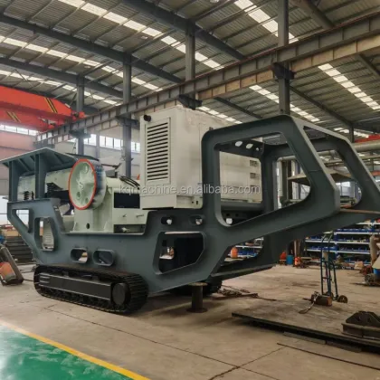 Caterpillar Impact Stone Crusher with Vibrating Screen