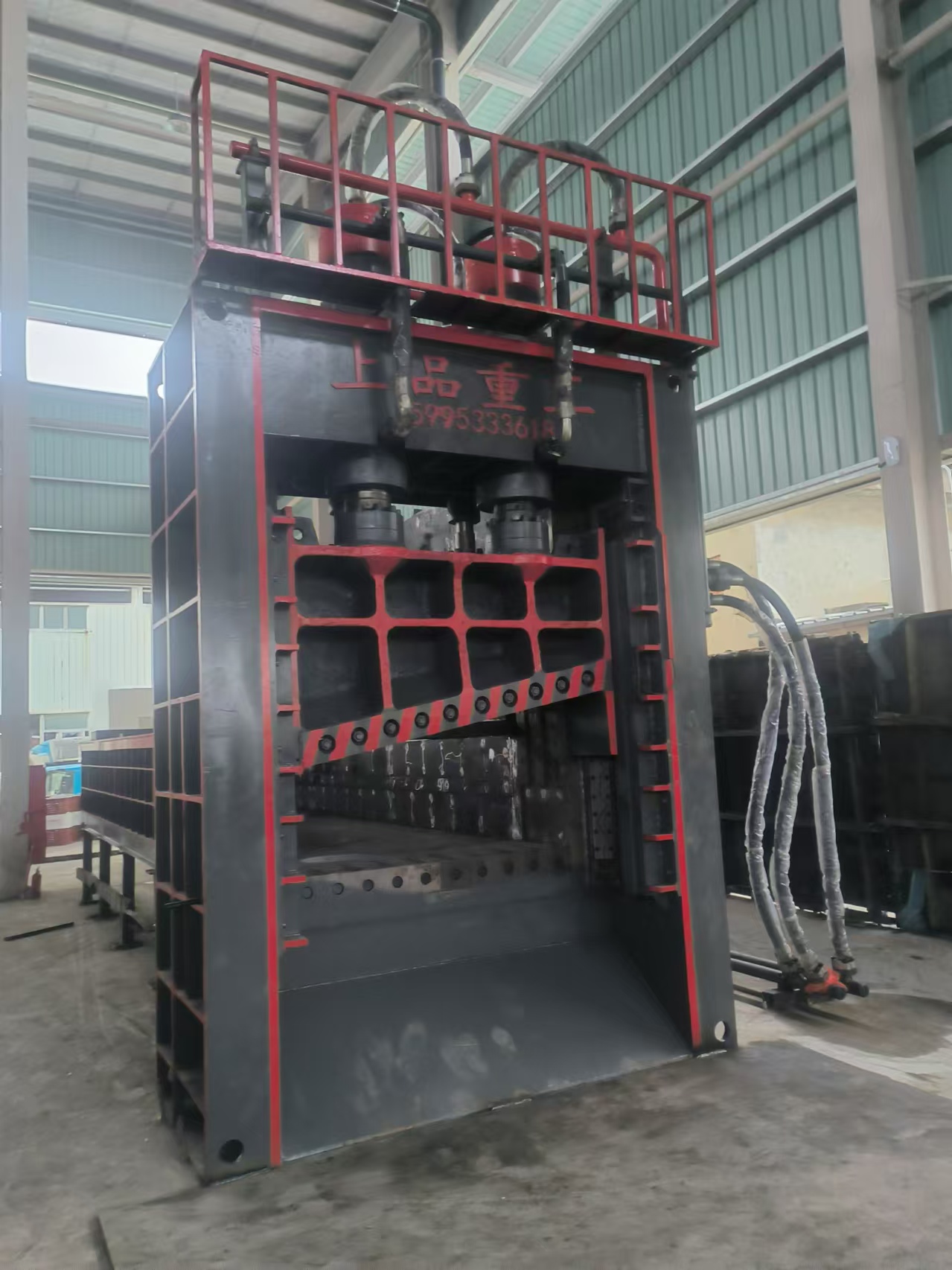 ຄວາມຈຸຄວາມສາມາດສູງ Shear ສໍາລັບການຈັດການ scrap