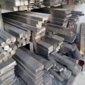 Duplex Steel UNS S31803 F51 Barras quadradas polidas trefiladas forjadas a quente