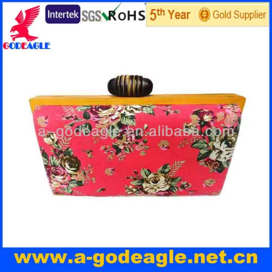 Classical wood material Chinese style party bag clutch bag