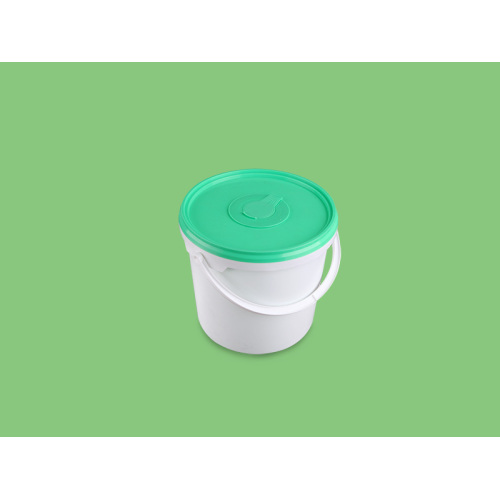 Seau rond en plastique avec poignée