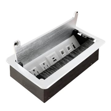 45 Degree Angle Power Hub with Enclosed Box Socket and Convenient Plug
