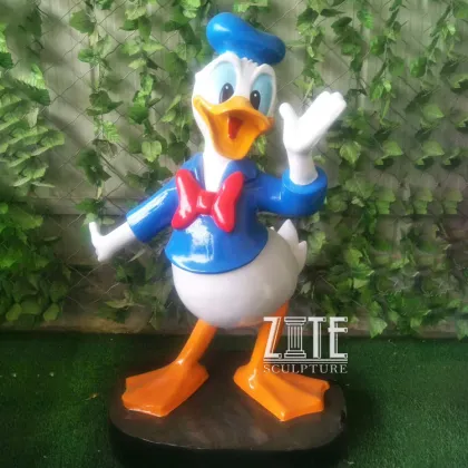 Garden Park Resin Sculpture Fiberglass Cartoon Donald Duck Statue