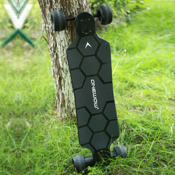 longboard الكهربائية مريحة مع محرك دفع مباشر