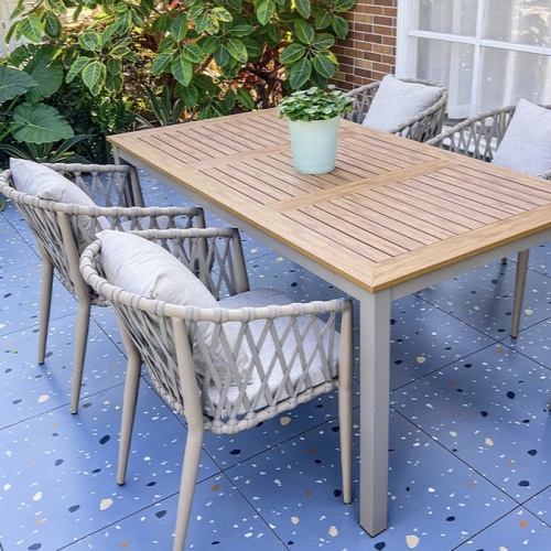 Nordic Outdoor Table and Chairs Courtyard