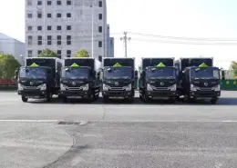 4x2 small refrigerator truck refrigerated container truck