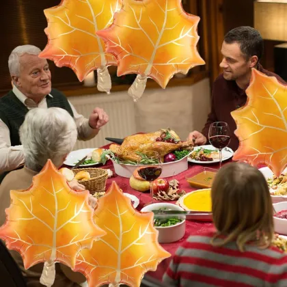 Maple Leaf Aluminum Foil Balloon