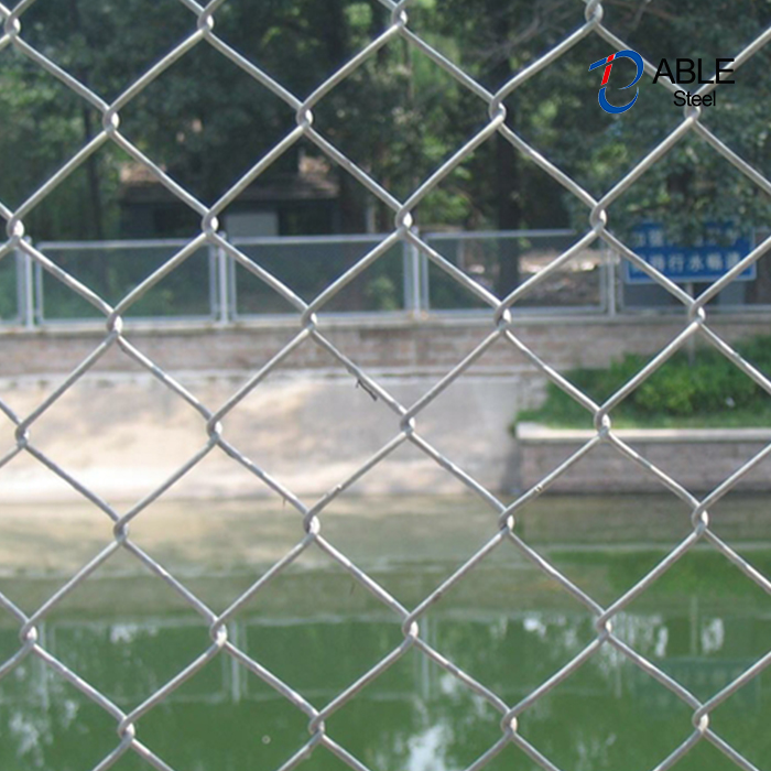 Diamond Woven Wire Mesh Chain Link Fence