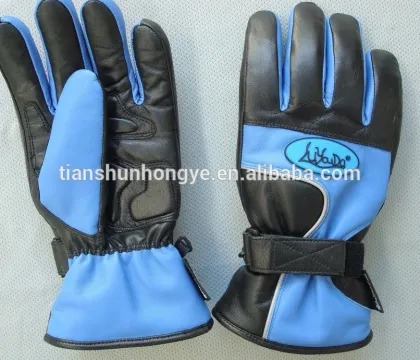 heated ski gloves , leather ski gloves