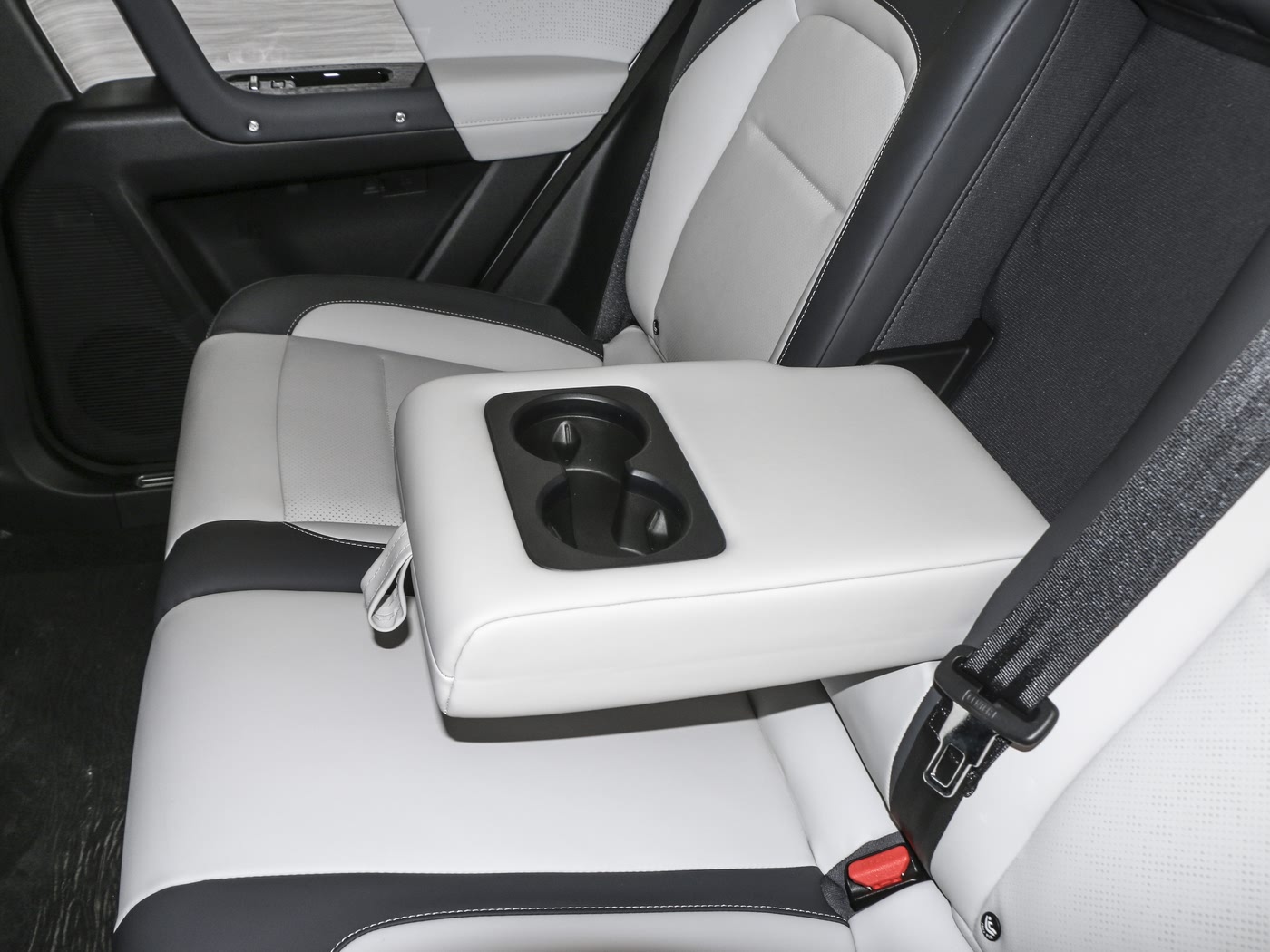 iCAR03 2024 Two-Wheel Drive Standard Advanced Edition
