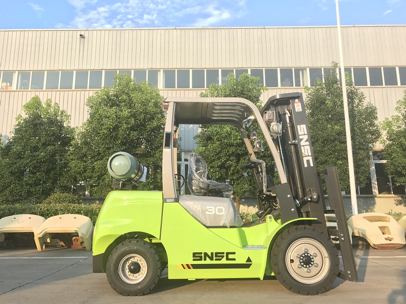 3T Gas Forklift