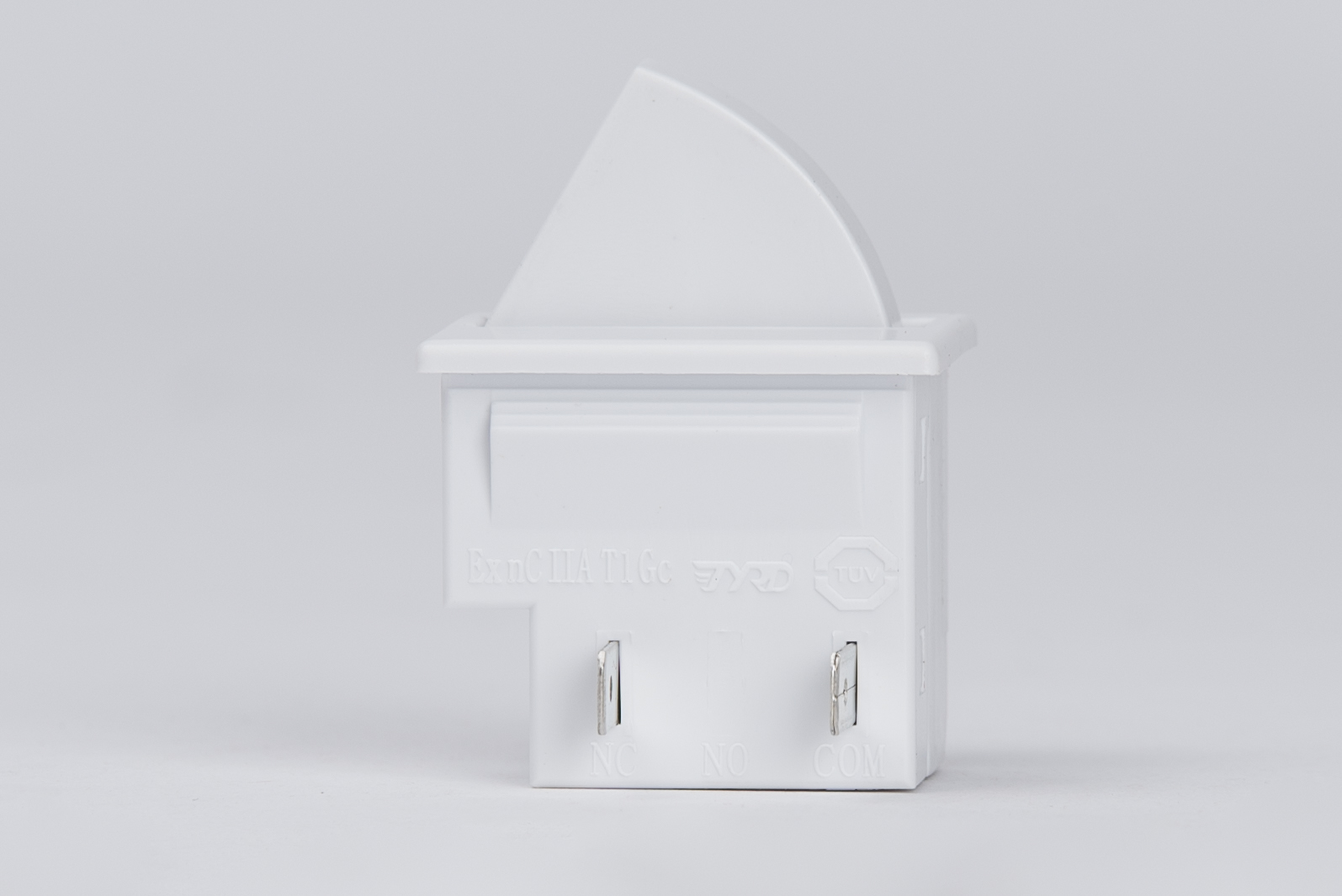 Fan shape switch