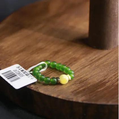 Artisan Jade Inlay Pearl Green Ring