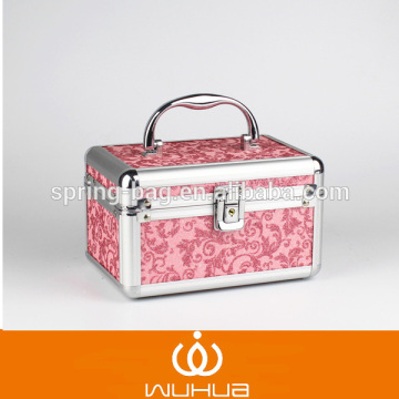 Gold Color Make Up Aluminum Portable 3 Layer Train Case