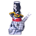 Sebaka sa motho se huleloang ke motho ea huleloang ker Bong, Hallowen pumpkin & elves, pirate khalase