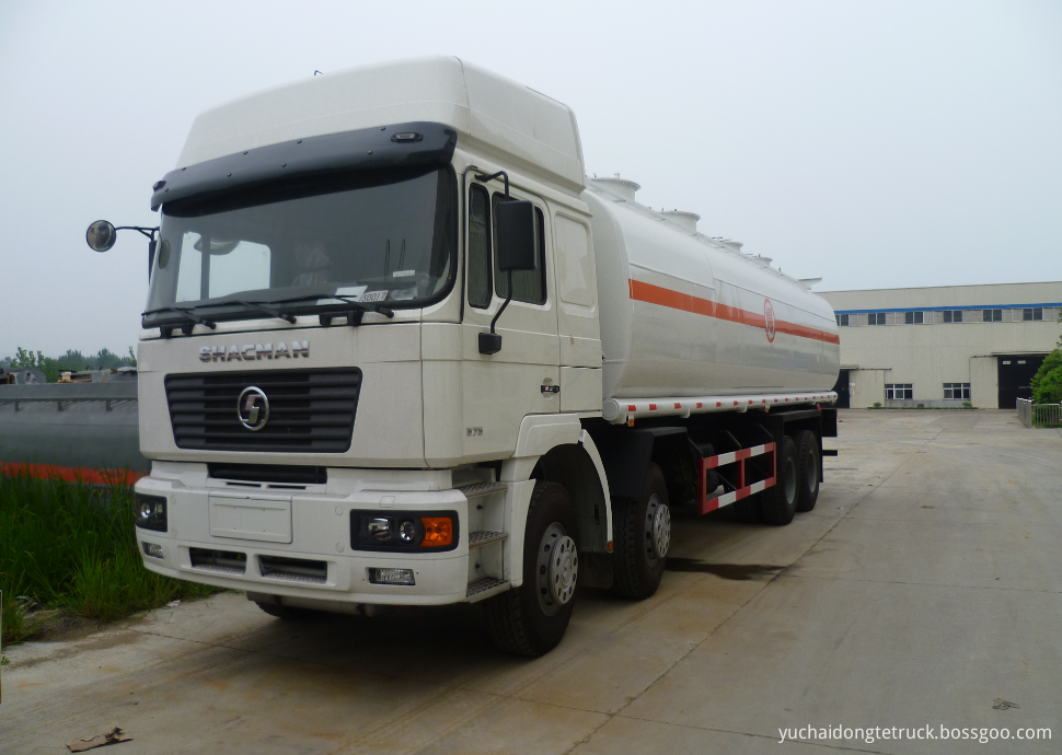 SHACMAN oil tank truck