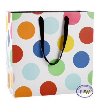 Hot sale New Design Gift Wrapping Paper Bag Wholesale with Different Colors