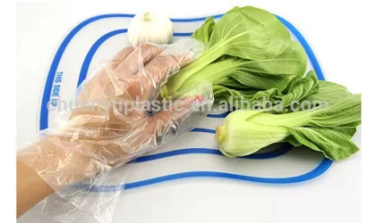 PE glove plastic gloves disposable transparent gloves