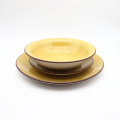 gelbe minimalistische Keramikplatten einfache Keramikplatten