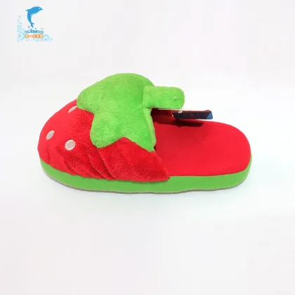 Cute cartoon strawberry plush winter slippers
