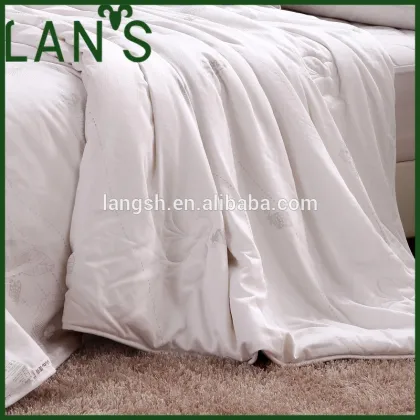 Jacquard Cotton Fabric Mulberry Silk Quilt