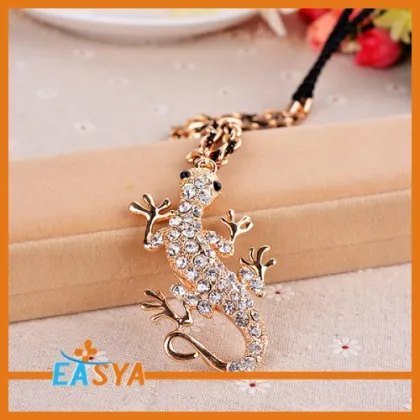 Gecko Shape Necklaces With Rhinestone And Plating