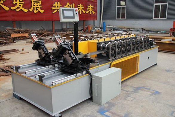 Drywall manufacturing roll forming machine