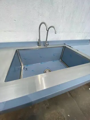 Custom Sink Cabinets for Modern Kitchen Designs