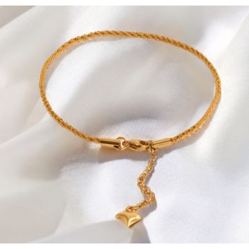Brazalete de estrella cubana geométrica de titanio euro
