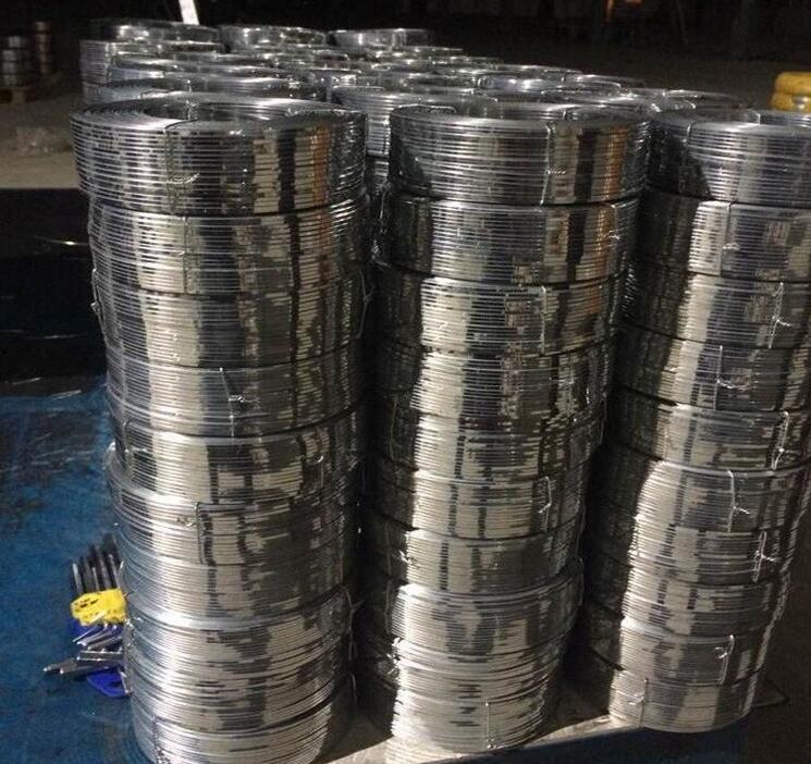 Flat steel wire002