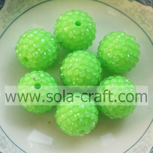 Cuentas de bola de diamantes de imitación de resina verde claro fluorescente de 16 * 18 MM para collar de niños