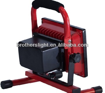 Miglior prezzo portatile e ricaricabile a LED a LED ad alta potenza.