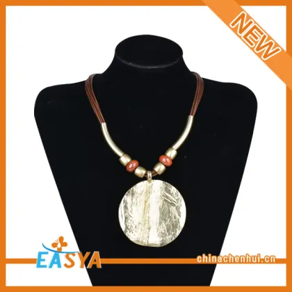 18 Carat Gold Necklace Beaded Chain Coin Pendant Necklace