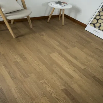Oak planks multilayer engineered wood flooring