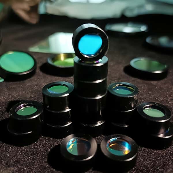 Filter Pand Pass untuk Deteksi Immuno Terkait Enzim