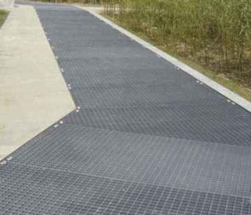 Aluminium Treppe Lauffläche rutschfeste Sicherheit Gitter