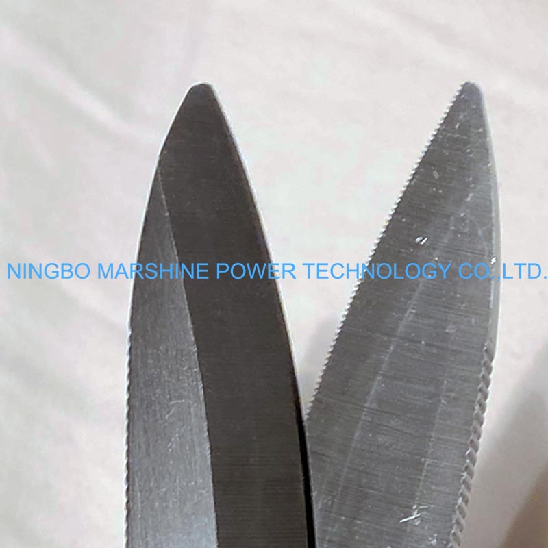 Fiber Optic Serrated Scissors Blade Fiber Optic Serrated Scissors Blade