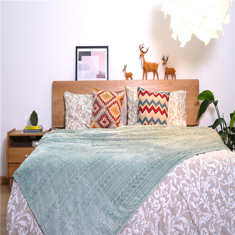 Jacquard Coral Blankets