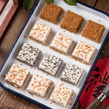 Mung bean sorbet, osmanthus cake, mung bean cake