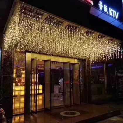 Led Icicle Lights Outdoor