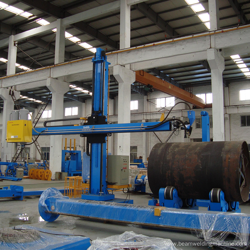 Column and Boom Welding Manipulator