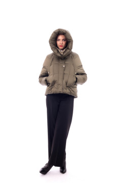 Women's fashion top with pockets